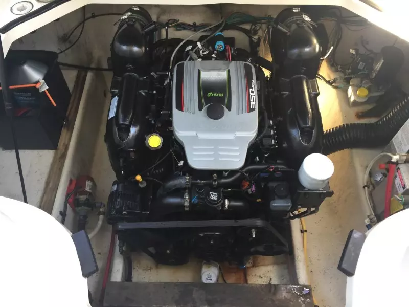 2012 Bayliner Discovery