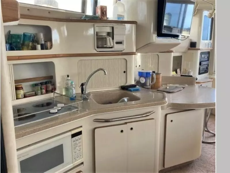 1997 Sea Ray 440 Express Bridge