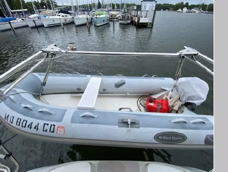 2004 Catalina 387