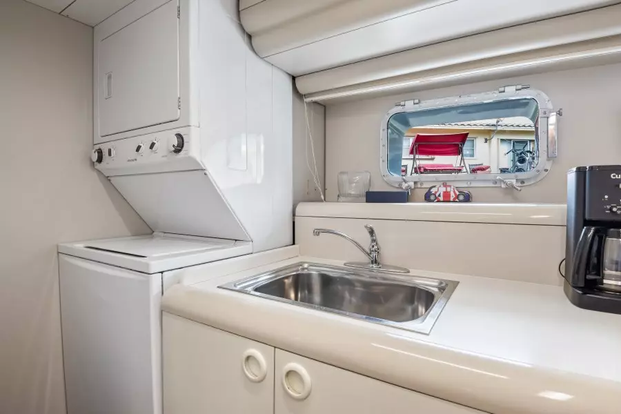 1989 Oceanfast Motor Yacht