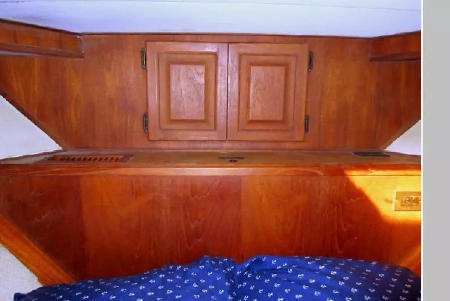 1987 Viking 48 Convertible