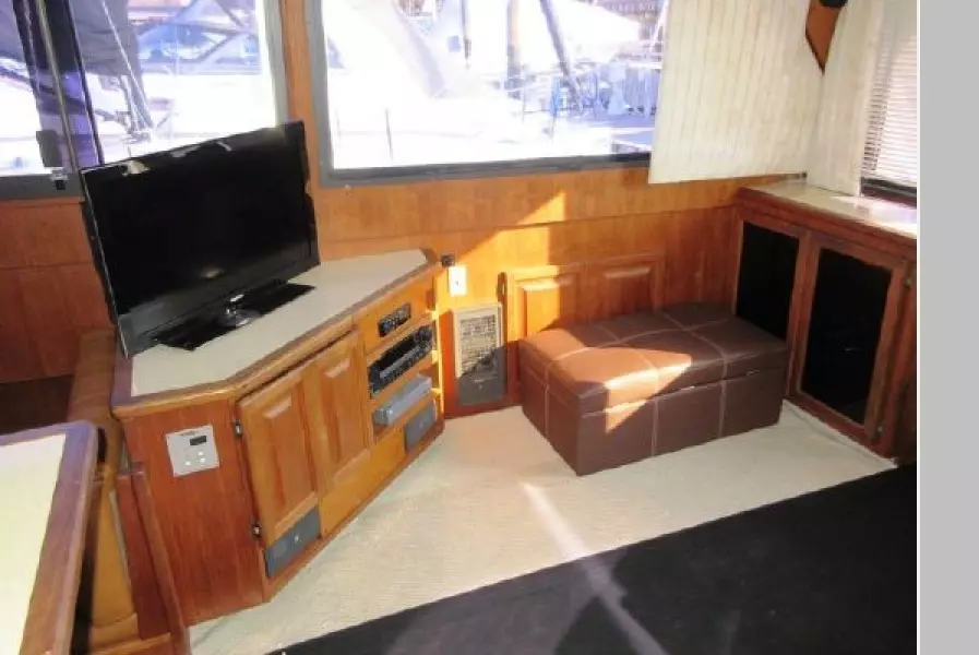 1987 Viking 48 Convertible