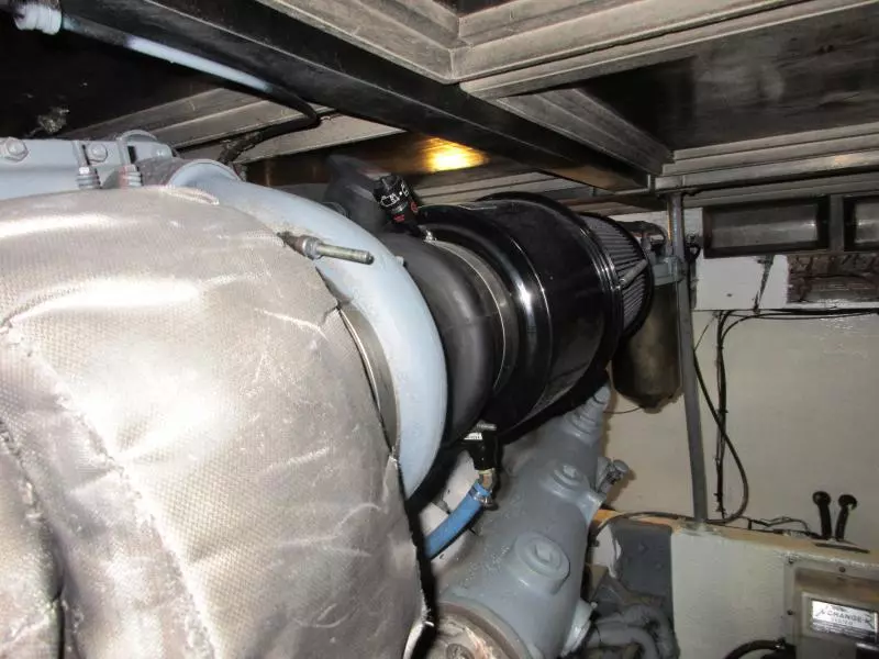 1987 Viking 48 Convertible