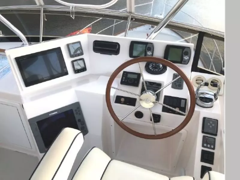 2007 Sabre 42 Fly Bridge Sedan