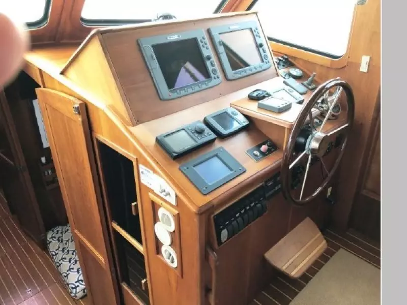 2007 Sabre 42 Fly Bridge Sedan