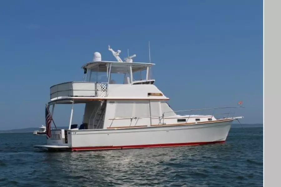 2007 Sabre 42 Fly Bridge Sedan