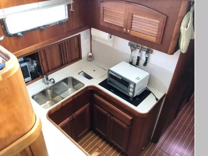 2007 Sabre 42 Fly Bridge Sedan