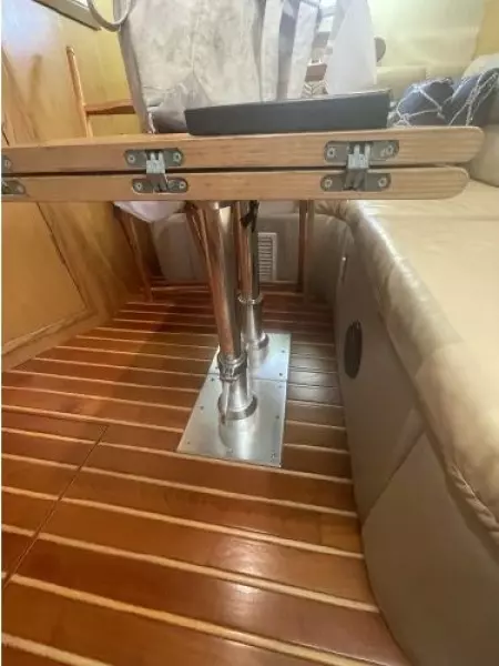 1998 Tiara Yachts 3500 Express