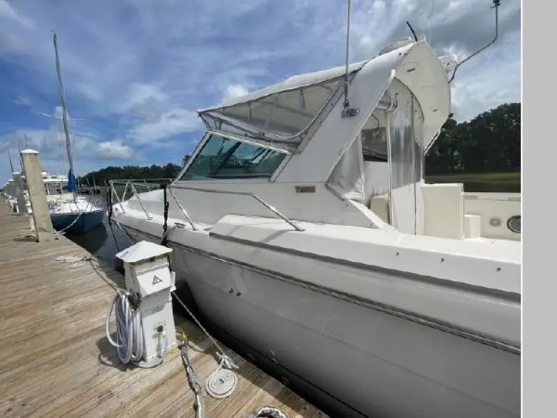 1998 Tiara Yachts 3500 Express