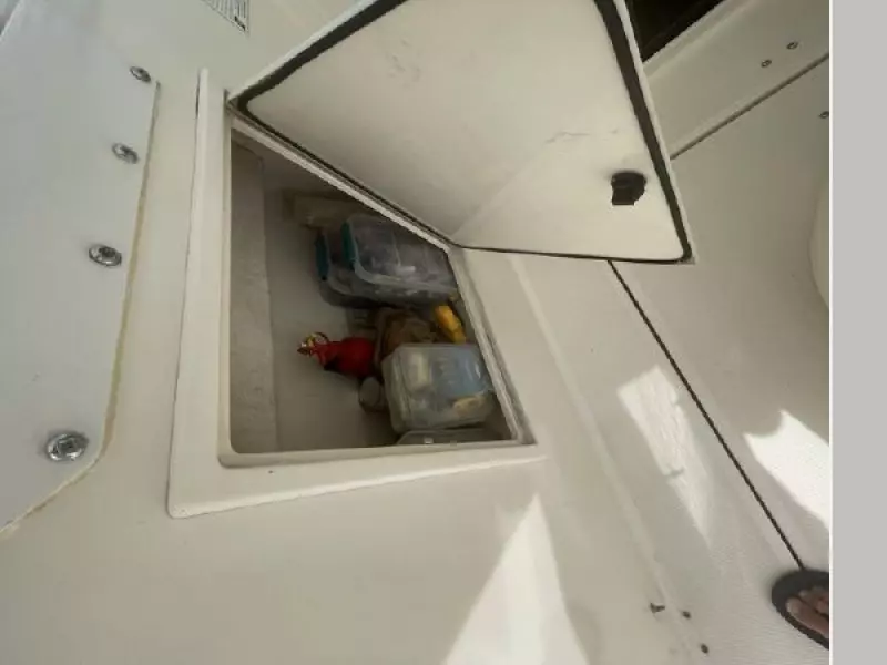 1998 Tiara Yachts 3500 Express