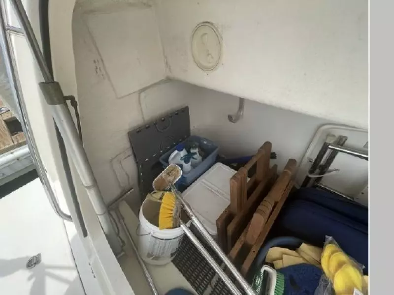 1998 Tiara Yachts 3500 Express