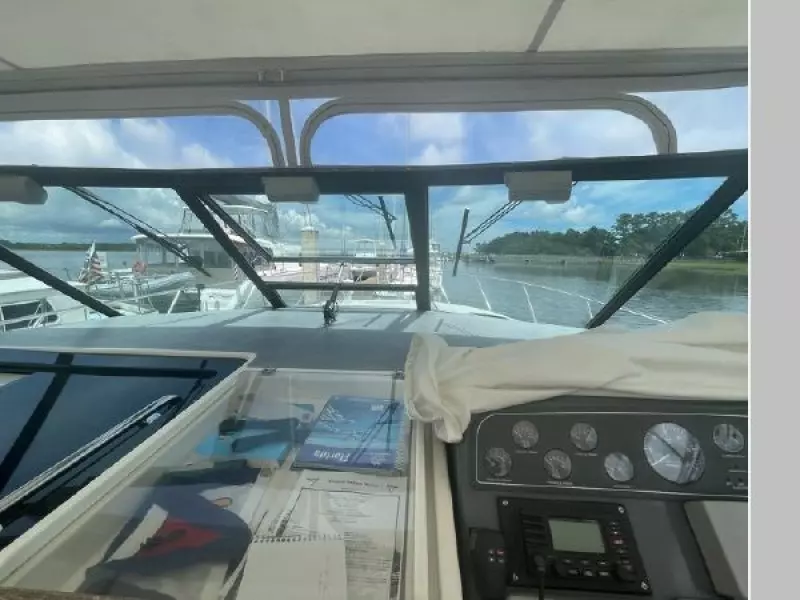 1998 Tiara Yachts 3500 Express