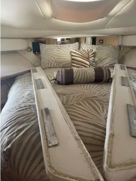 1998 Tiara Yachts 3500 Express