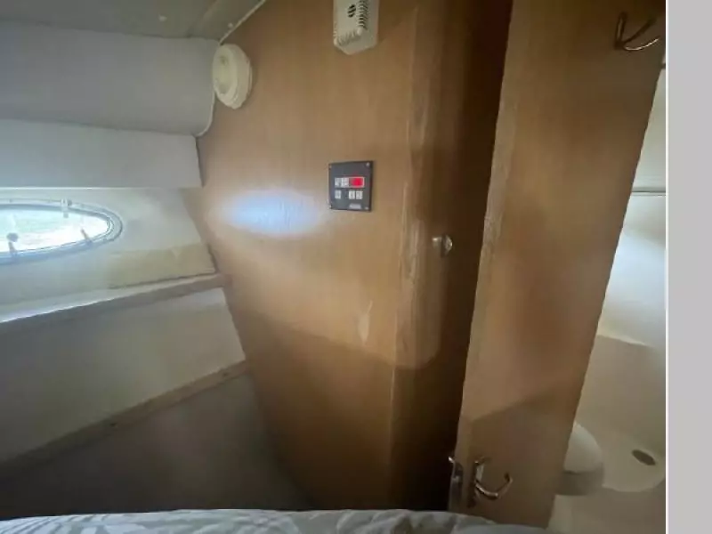 1998 Tiara Yachts 3500 Express