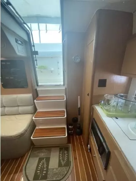 1998 Tiara Yachts 3500 Express