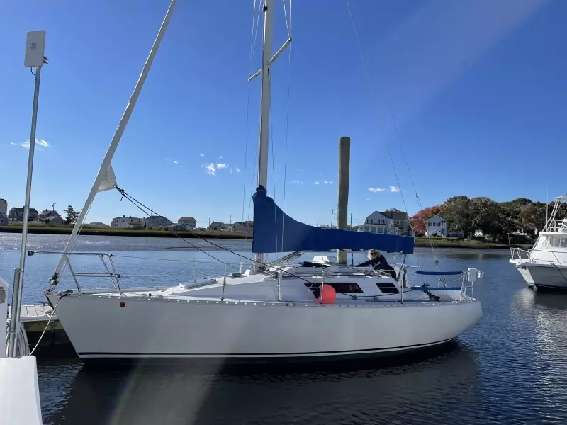 1986 Beneteau First 29