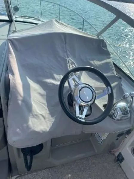 2015 Sea Ray 330 Sundancer