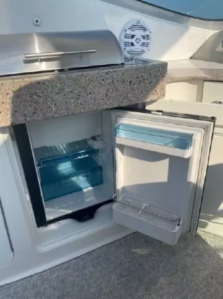 2015 Sea Ray 330 Sundancer