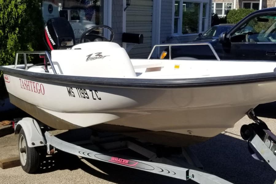 2000 Boston Whaler 