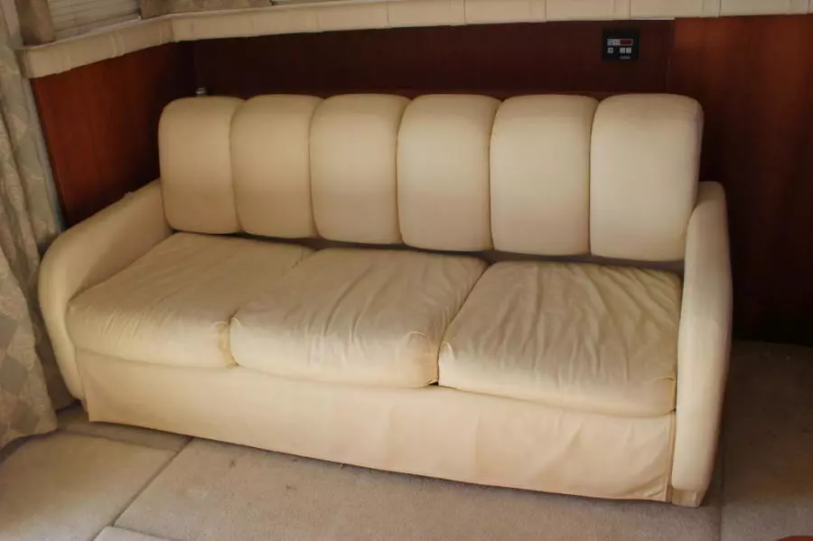 1999 Silverton 37 Convertible