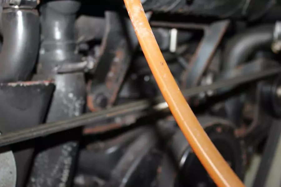 1999 Silverton 37 Convertible