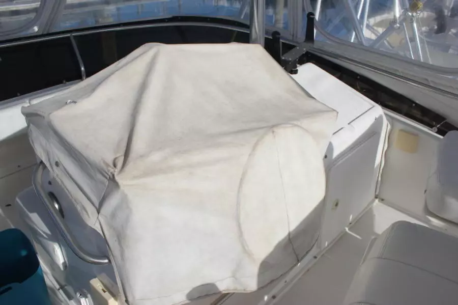 1999 Silverton 37 Convertible