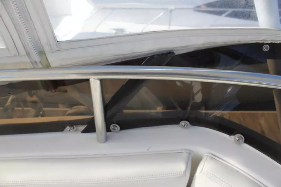 1999 Silverton 37 Convertible