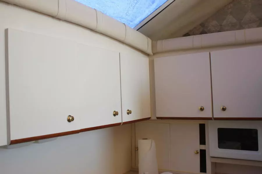 1999 Silverton 37 Convertible