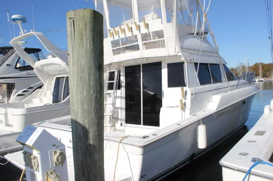 1999 Silverton 37 Convertible