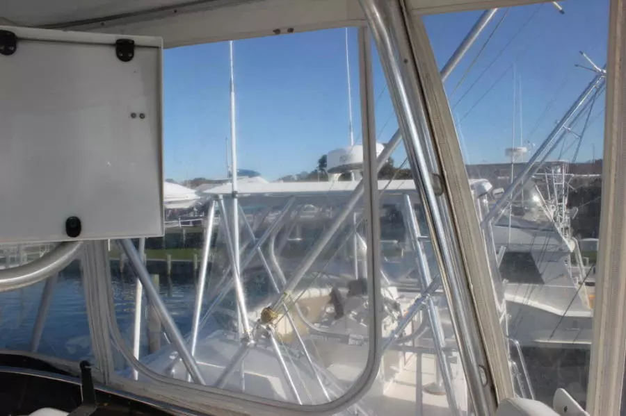 1999 Silverton 37 Convertible