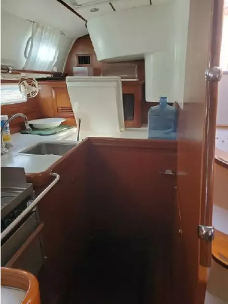 2001 Beneteau Oceanis 461