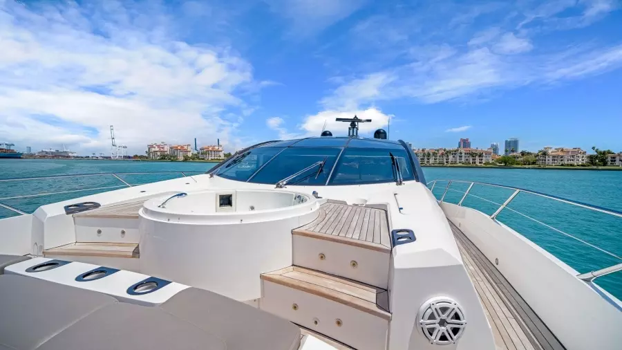 2013 Sunseeker 80 Predator