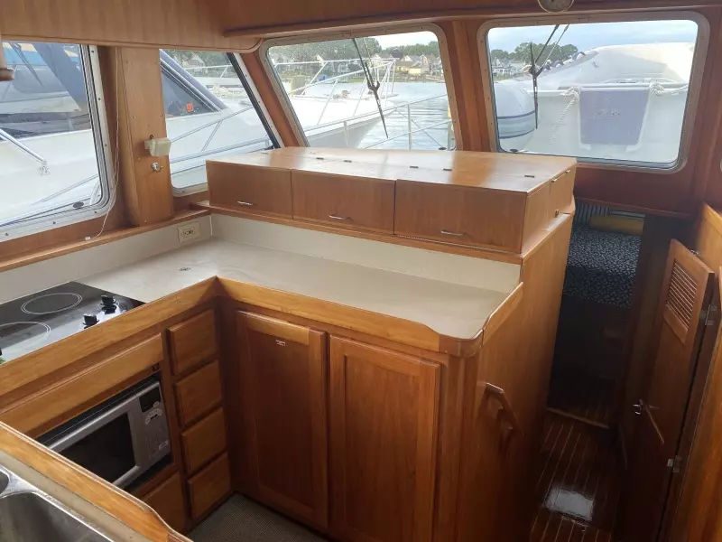 1995 Cape Dory Explorer