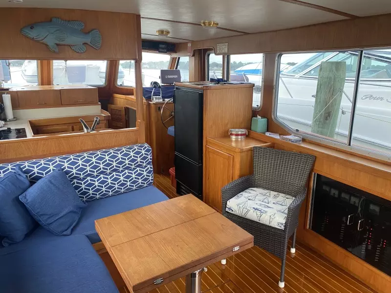 1995 Cape Dory Explorer