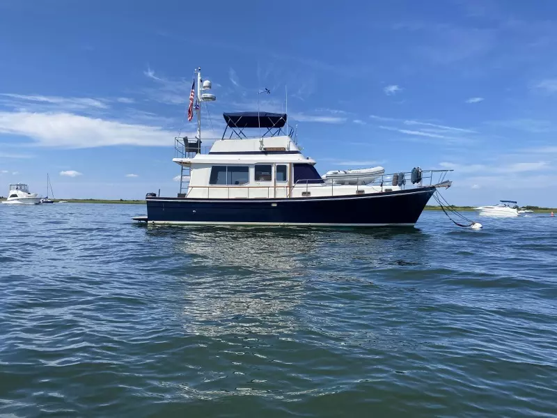 1995 Cape Dory Explorer