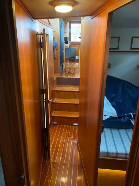 1995 Cape Dory Explorer