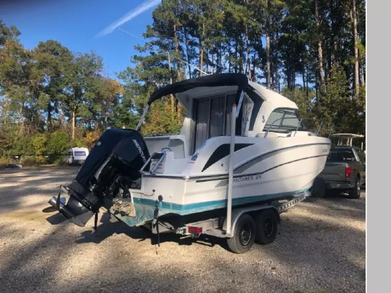 2019 Beneteau Antares