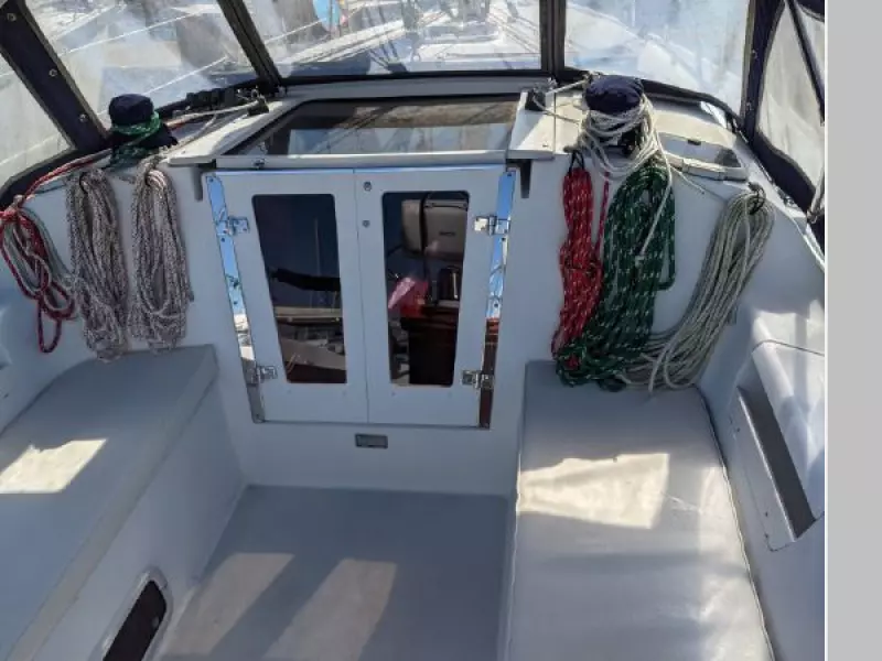 1997 Catalina 34 MKII Wing Keel