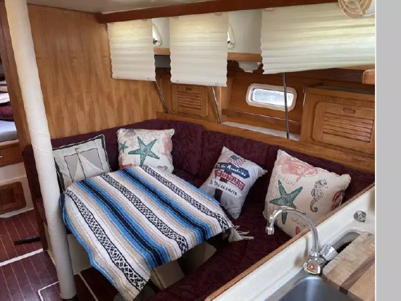 1997 Catalina 34 MKII Wing Keel