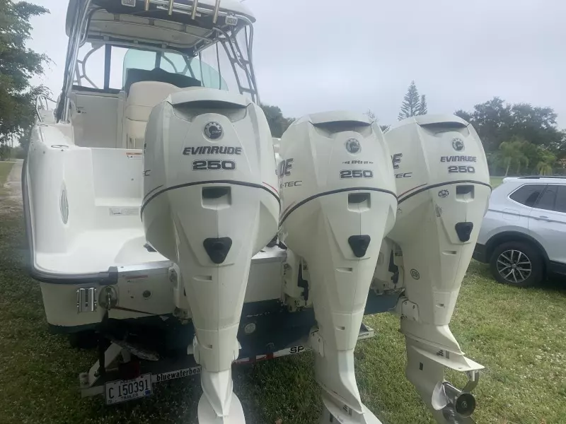 2007 Hydra-Sports 3300 VX