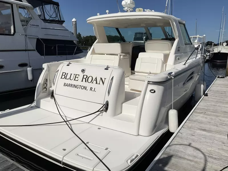 2004 Tiara Yachts 