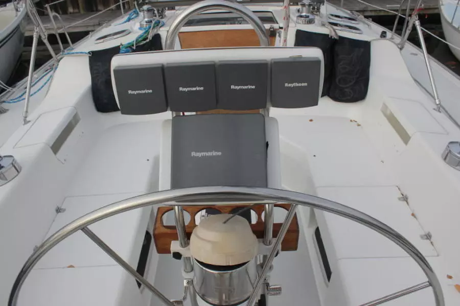 1999 Catalina MK II Wing Keel