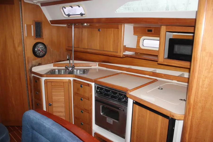 1999 Catalina MK II Wing Keel