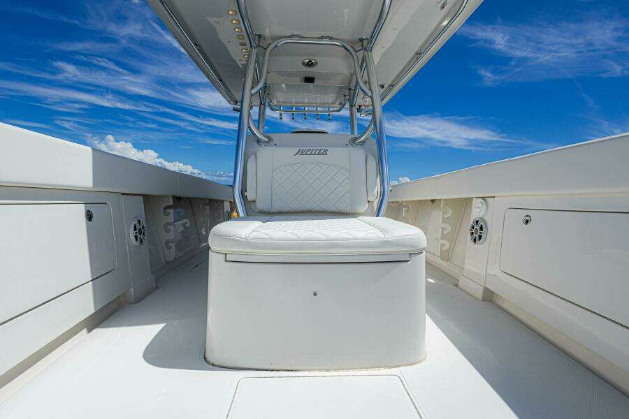 2018 Jupiter 38 FS
