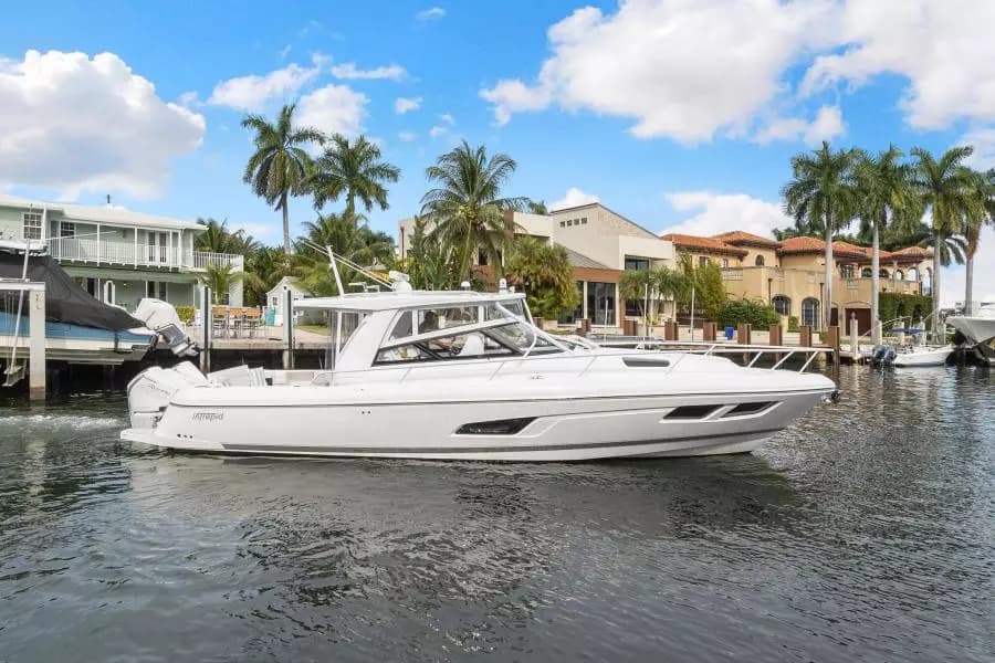 2021 Intrepid 438 Evolution