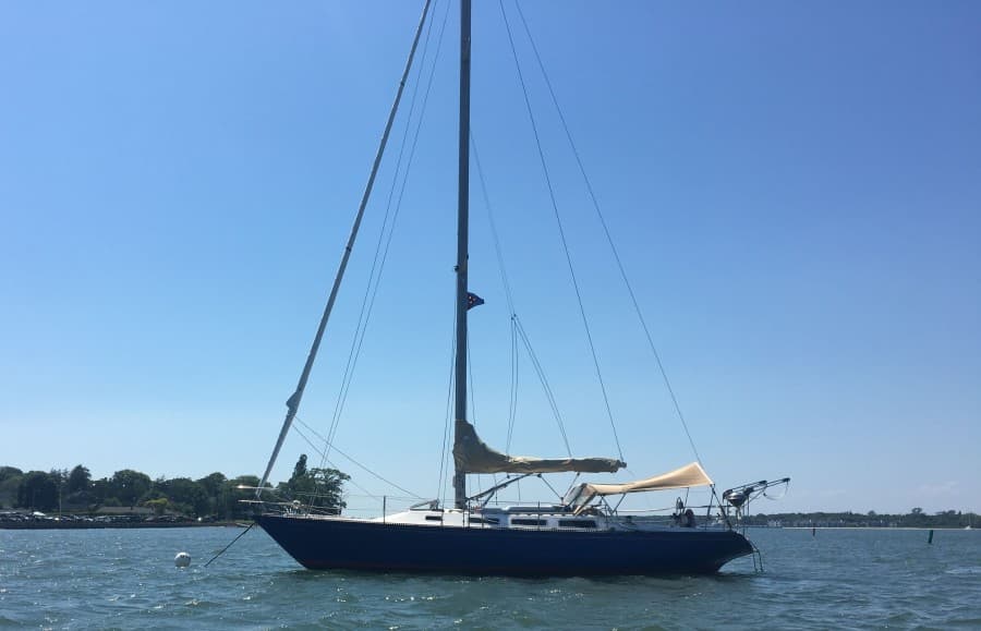 1985 Catalina 38