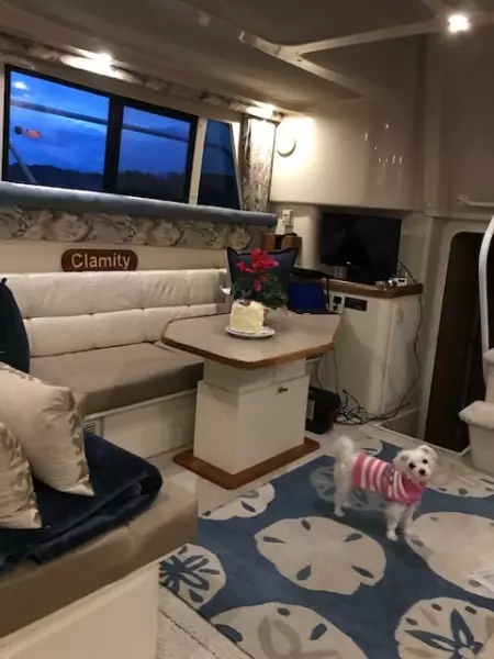1996 Mainship 34 Motor Yacht