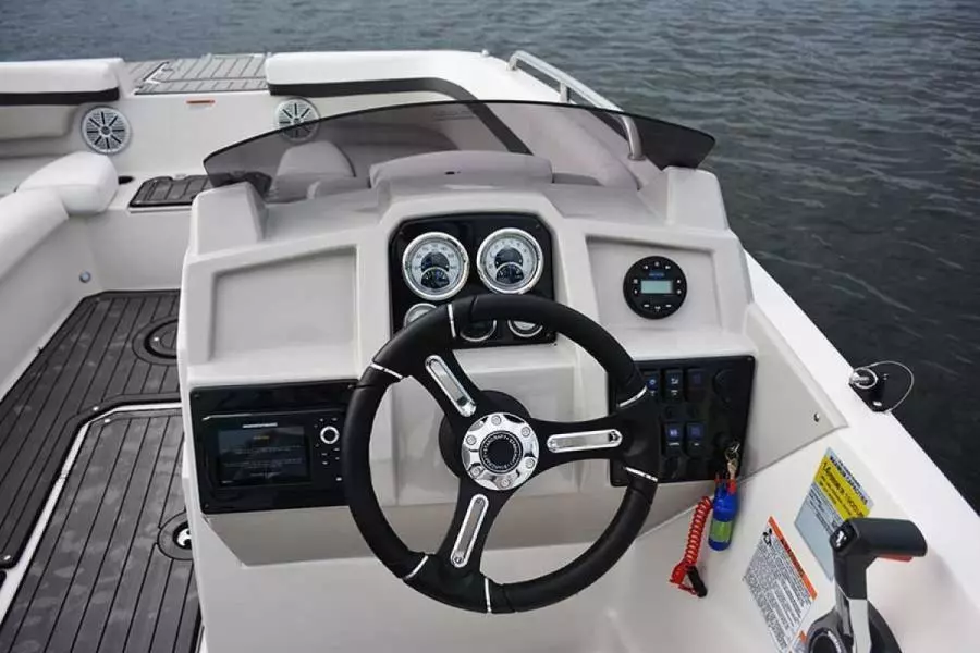 2022 Starcraft SVX 211 OB