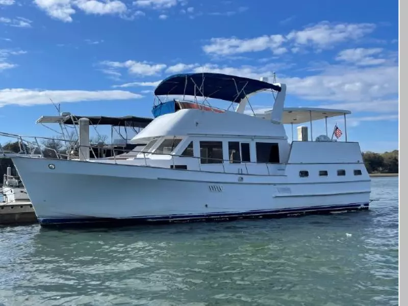 1986 Marine Trader 44 Sundeck