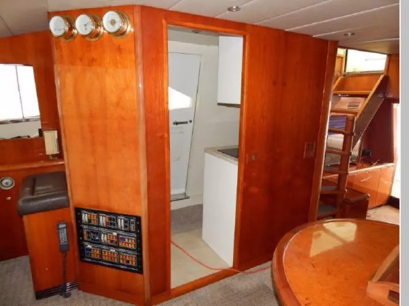 1992 Tecnomarine 58 Motor yacht